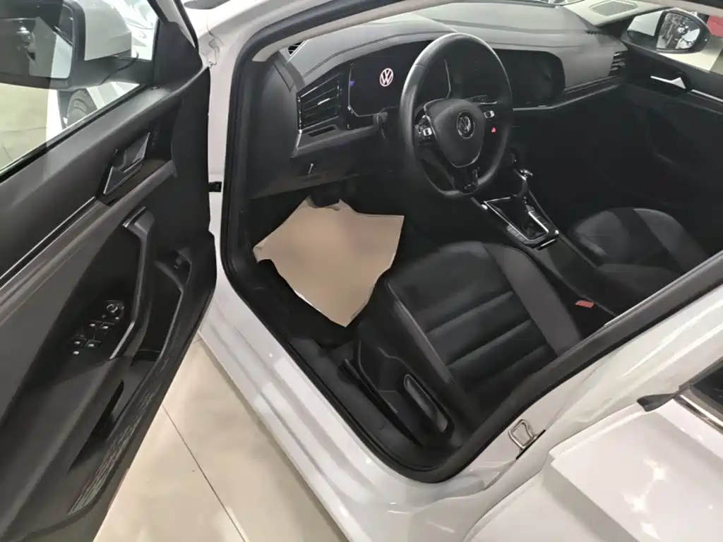 Volkswagen Sagitar — миниатюра 16