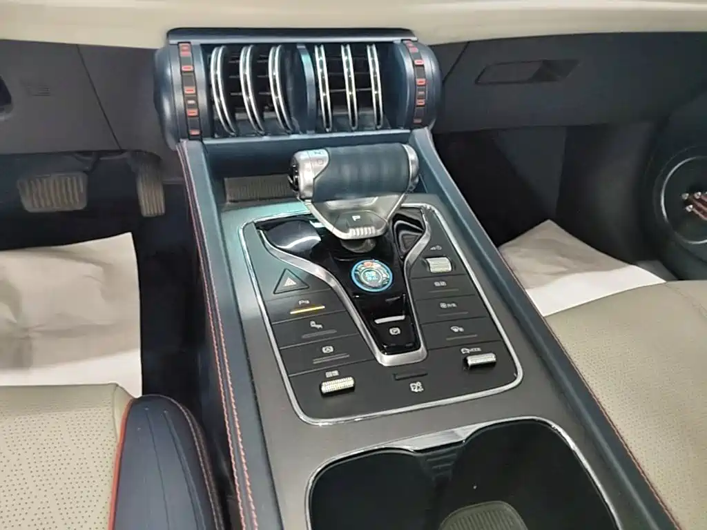 BYD Yuan Plus — миниатюра 14