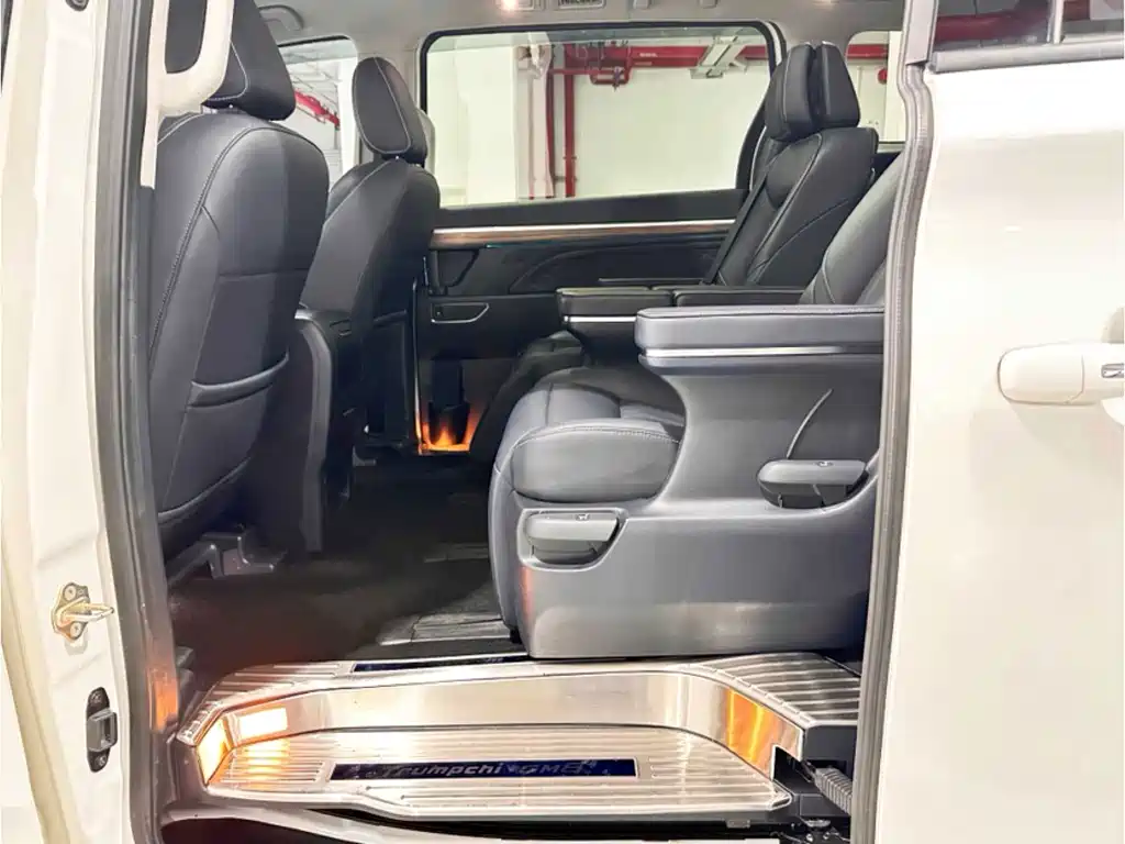 GAC Motor Trumpchi M8 — миниатюра 13