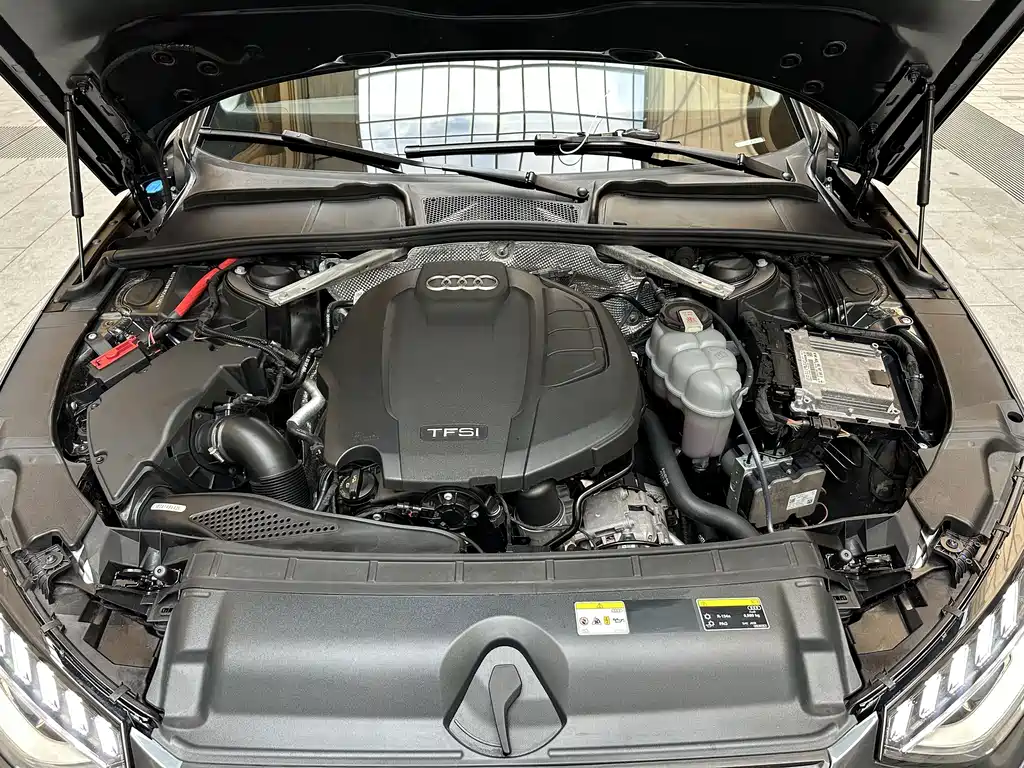 Audi A4L — миниатюра 16