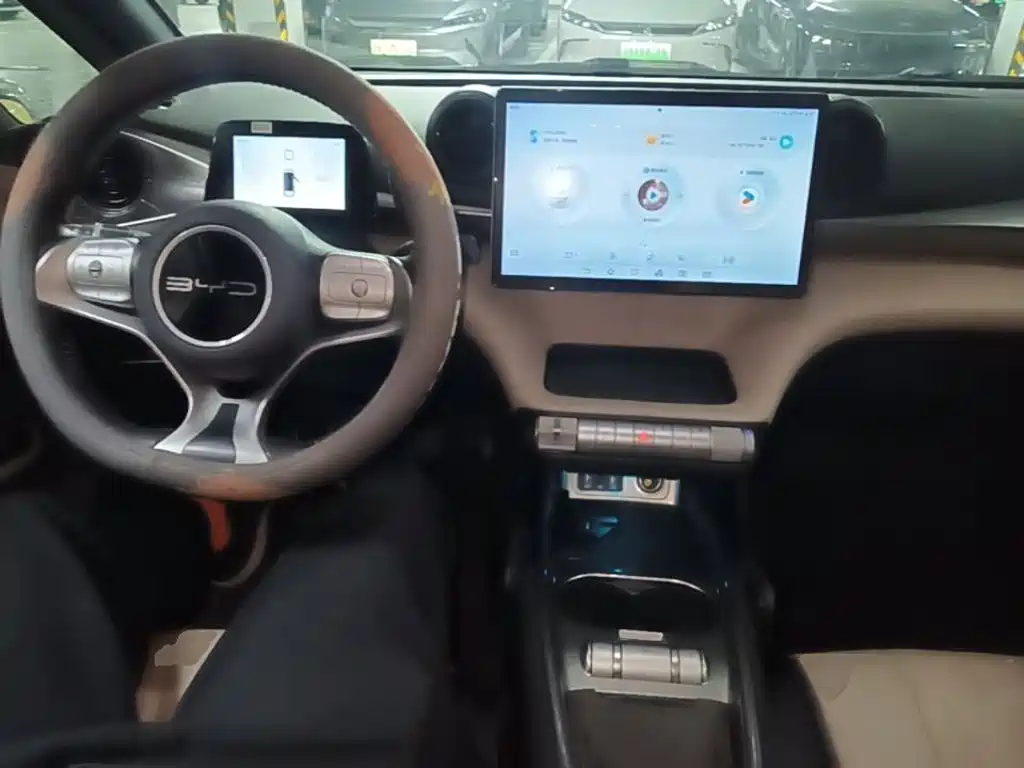 BYD Dolphin — миниатюра 10