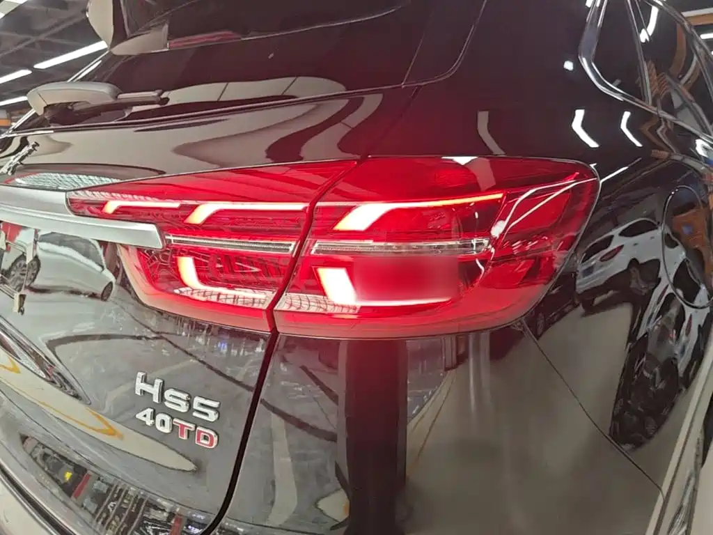 Hongqi Hongqi HS5 — миниатюра 8