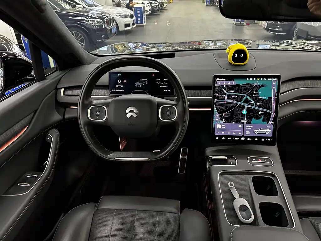 NIO ES8 — миниатюра 4