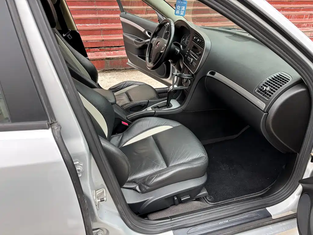 Saab Saab 9-3 — миниатюра 11