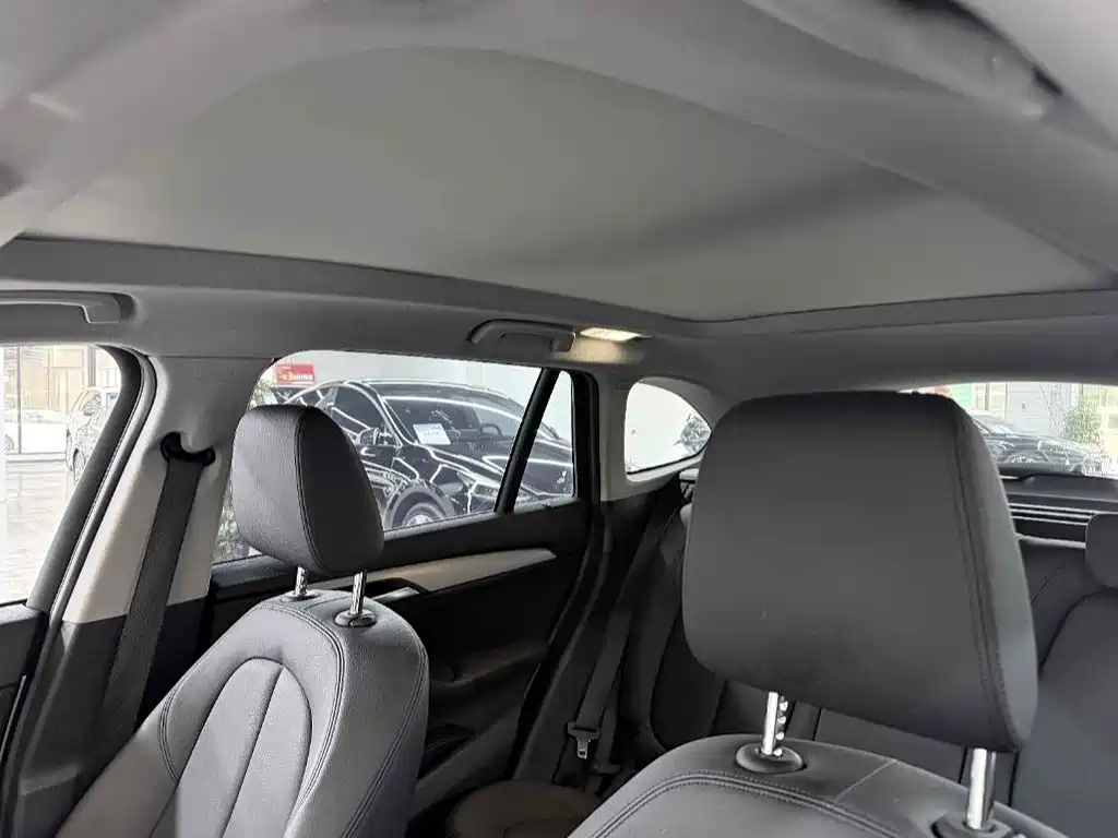 BMW X1 2019 sDrive18Li Fashion