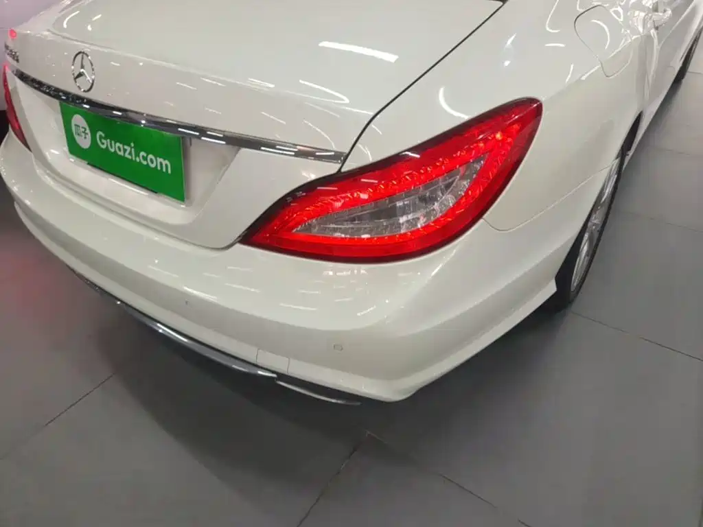 Mercedes-Benz CLS — миниатюра 8