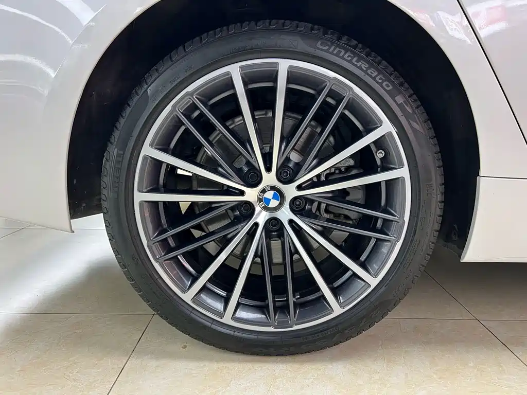 BMW 5 Series — фотографии объявления, Фото 28