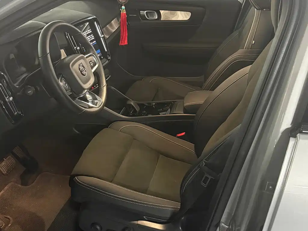 Volvo C40 — миниатюра 5