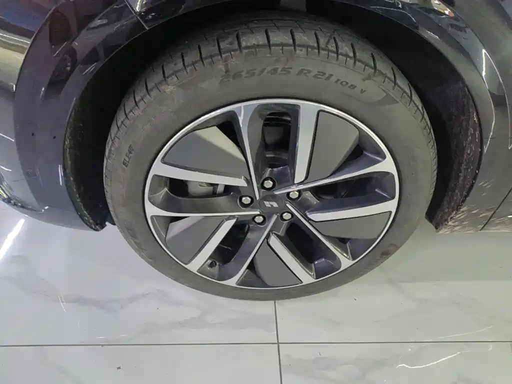 Li Auto Li L6 — миниатюра 23