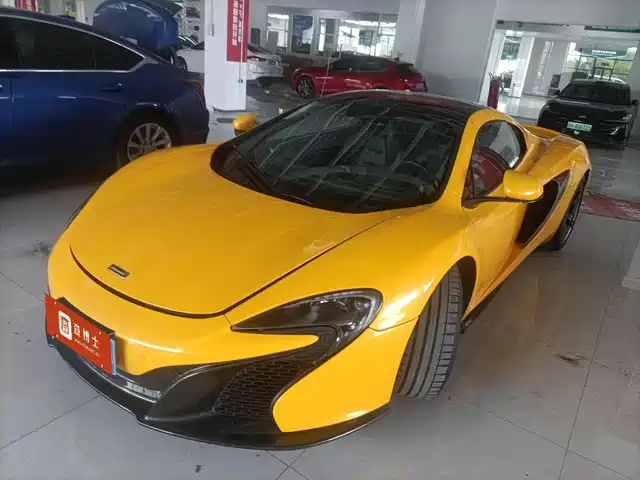 MCLAREN 650S 2016