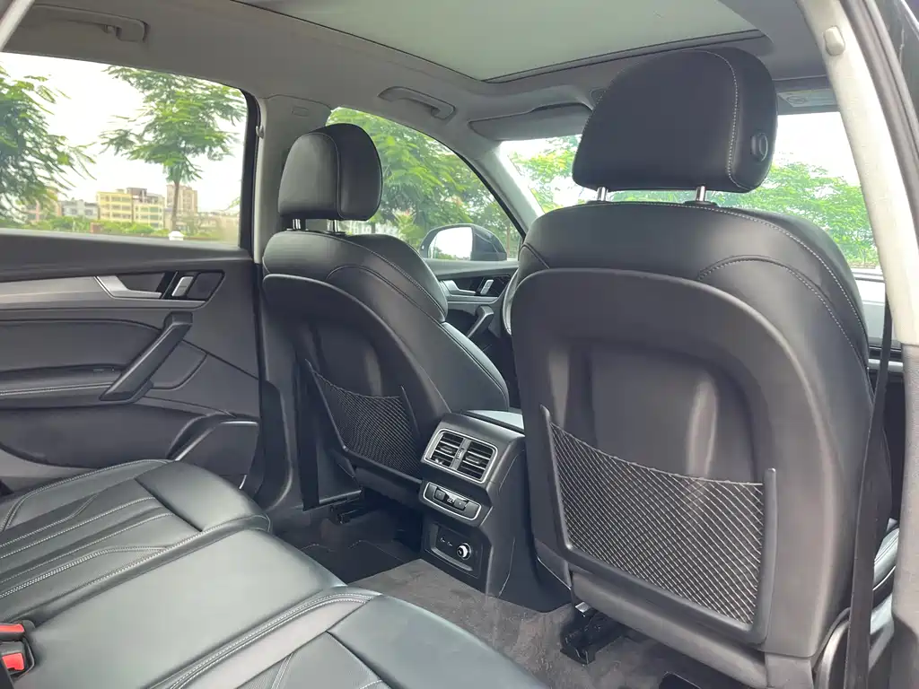 Audi Q5L 40 TFSI Fashion Dynamic Type, фото 13