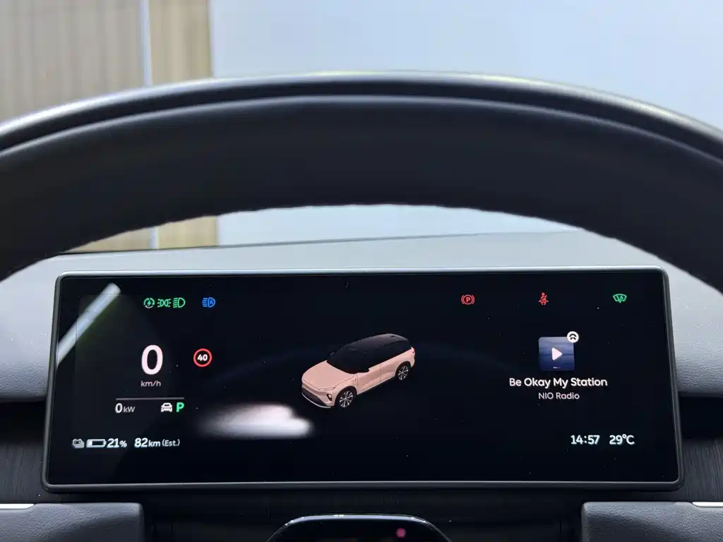 NIO ES8 — миниатюра 26