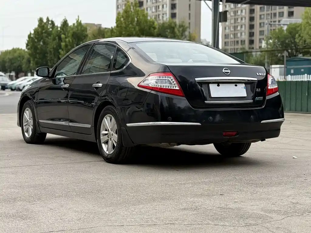Nissan Teana — миниатюра 9