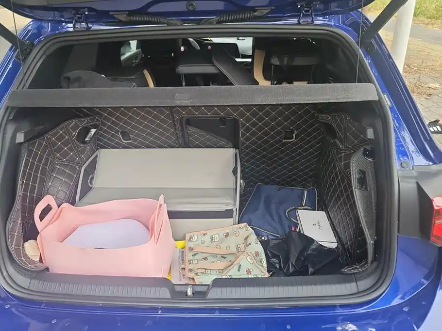 Volkswagen Golf — миниатюра 4