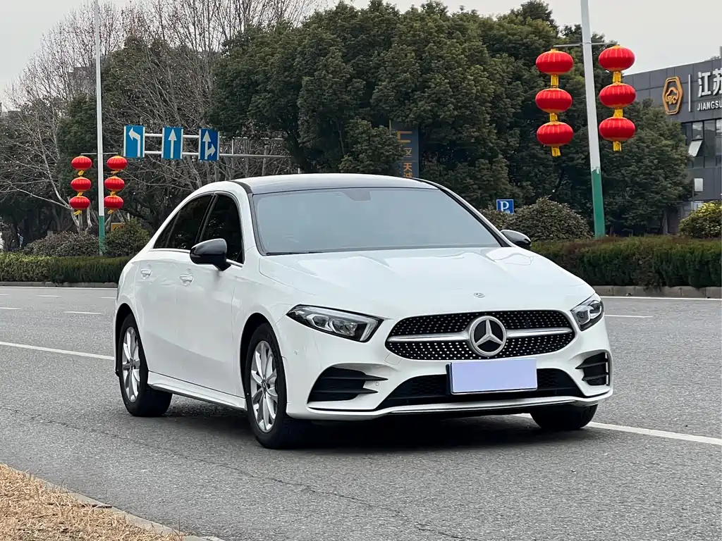 MERCEDES-BENZ A CLASS