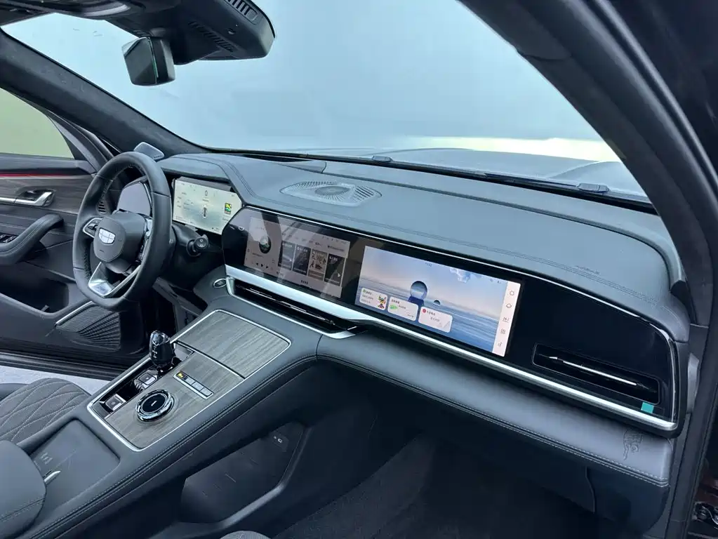 Geely Xingyue L — миниатюра 22