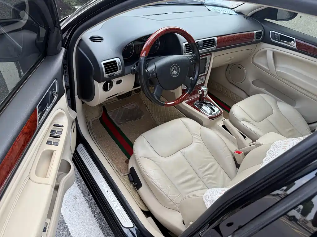 Volkswagen Passat Lingyu — миниатюра 8