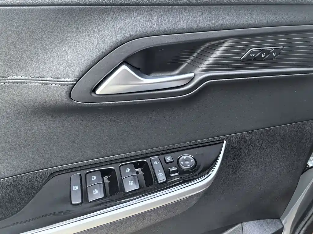 Hyundai Custo — миниатюра 35