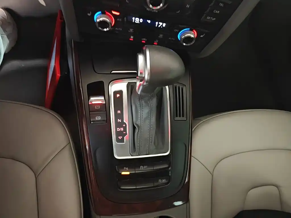 Audi A4L — миниатюра 14