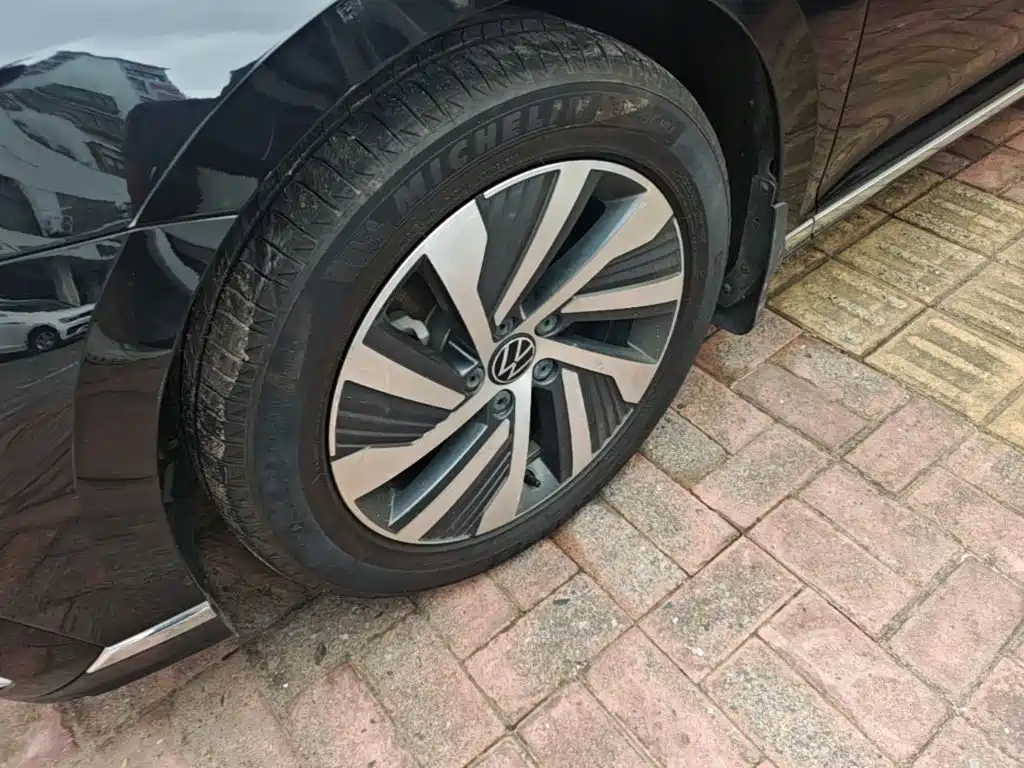 Volkswagen Magotan PHEV — миниатюра 23