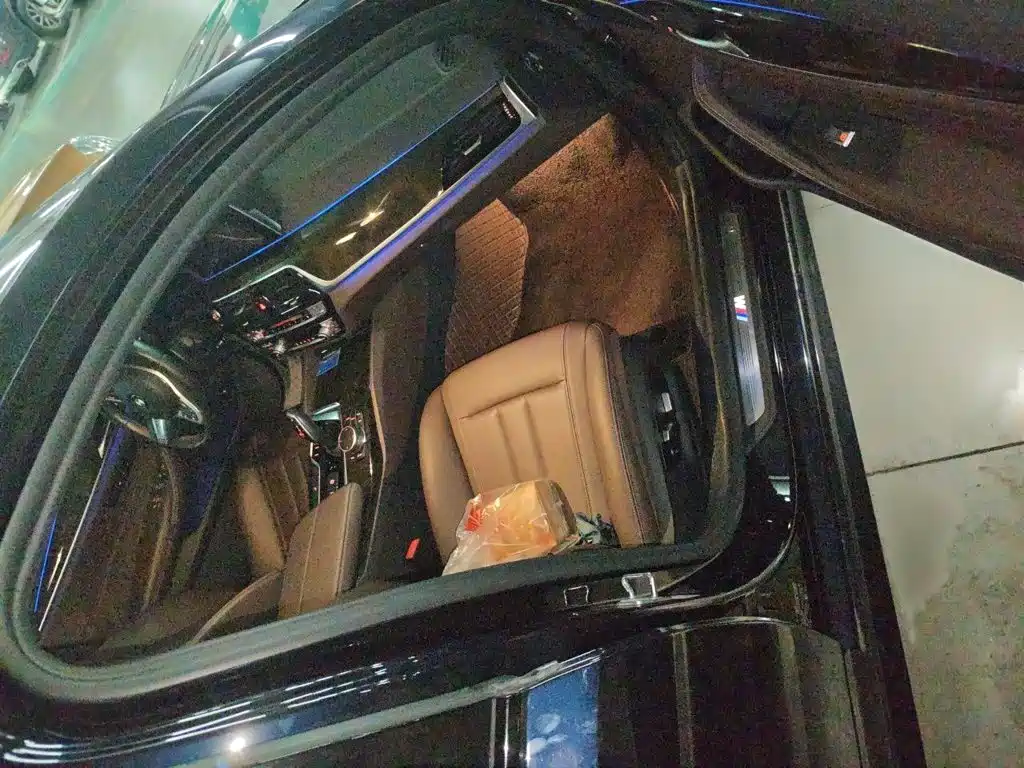 BMW 5 Series — миниатюра 18