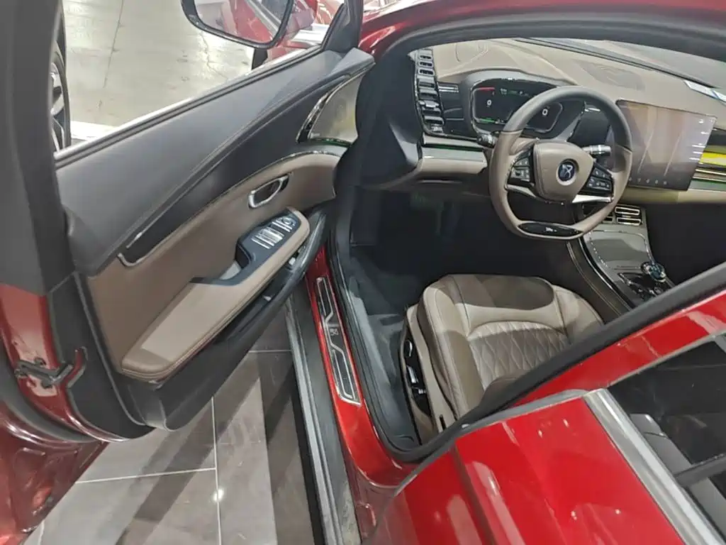 BYD Han — миниатюра 16