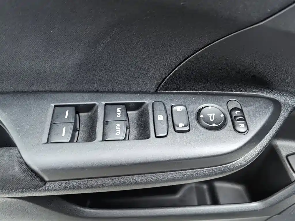 Honda Civic — миниатюра 9