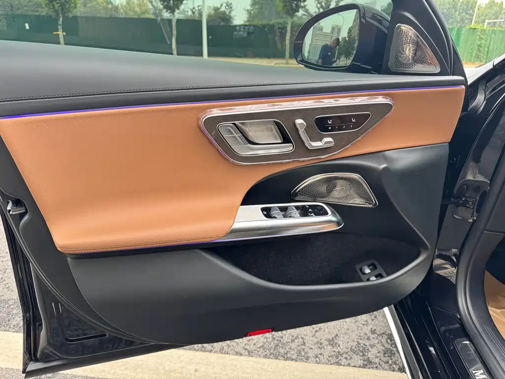 Mercedes-Benz E-Class New Energy — миниатюра 12