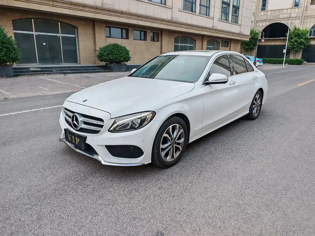 Mercedes-Benz C-Class 2018
