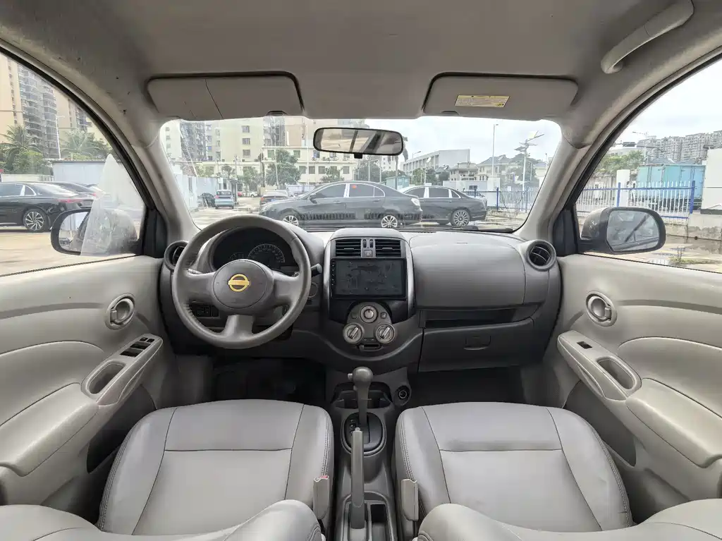 Nissan Sunny — миниатюра 5