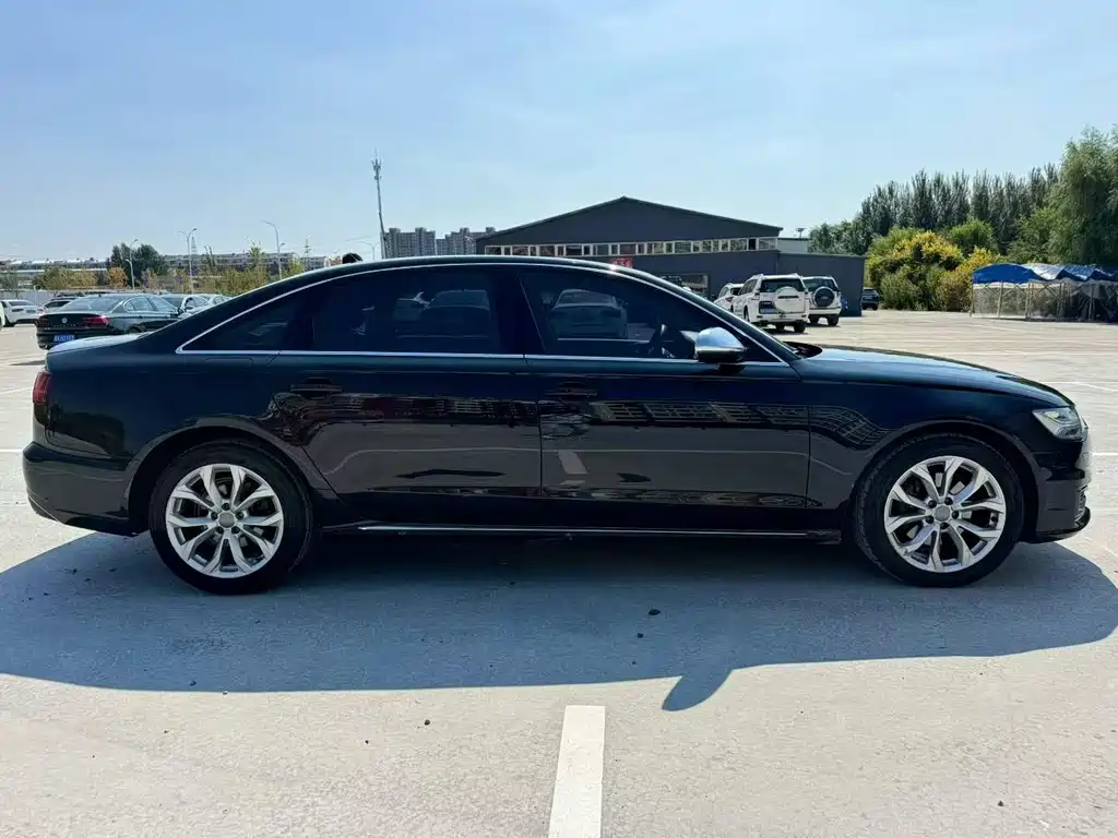 Audi A6L — миниатюра 6