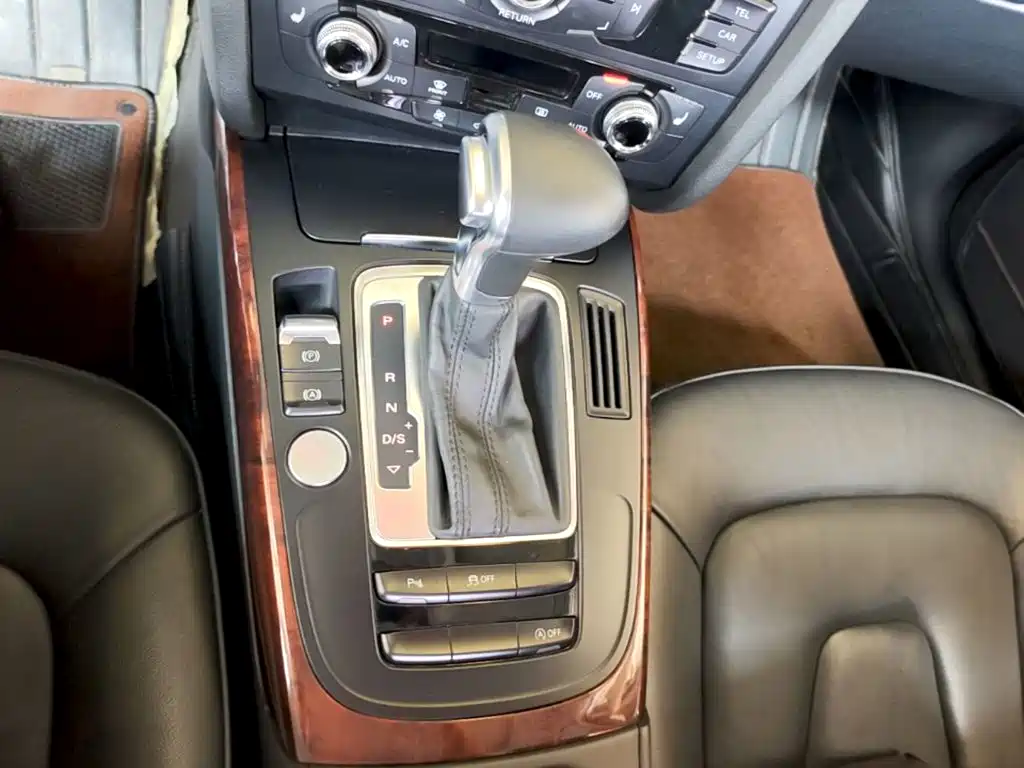 Audi A4L — миниатюра 14