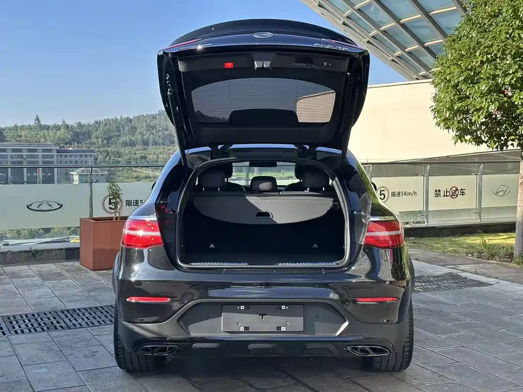Mercedes-Benz GLC Coupe AMG — миниатюра 23