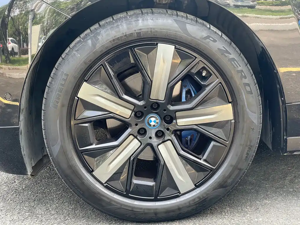 BMW iX — миниатюра 5