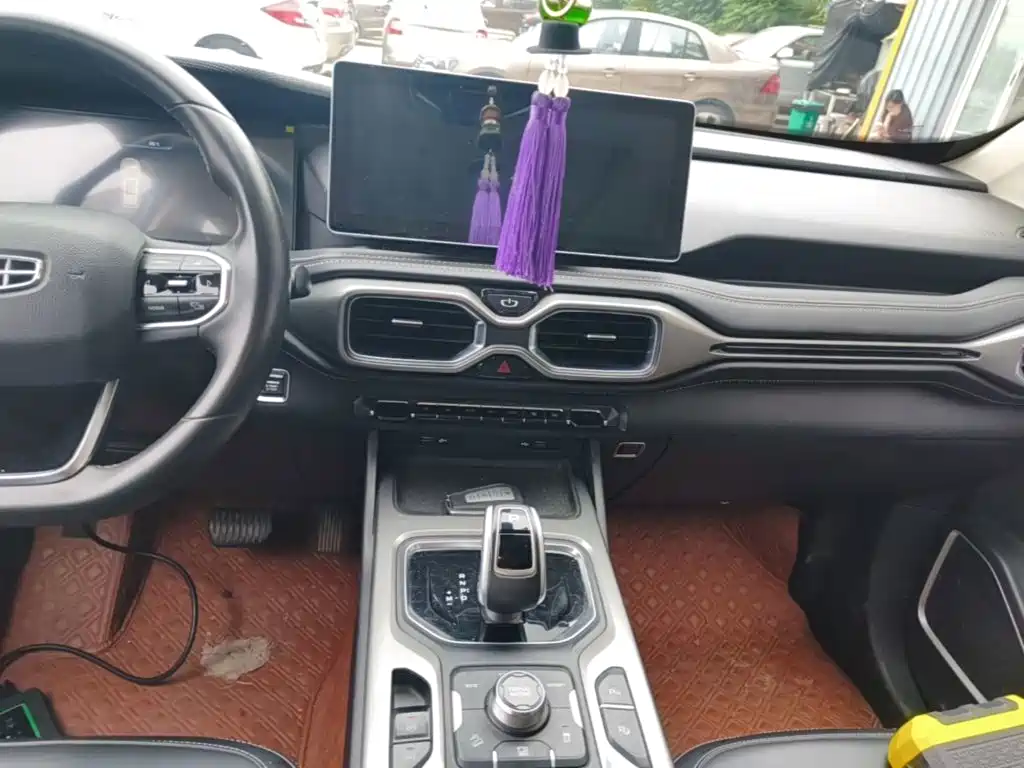 Geely Haoyue — миниатюра 13