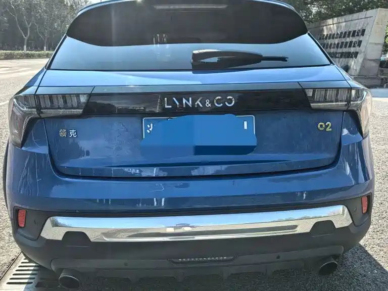 LYNK 02