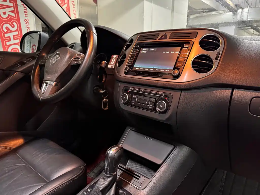 Volkswagen Tiguan — миниатюра 11