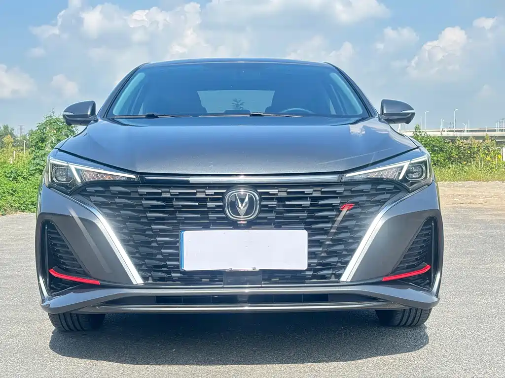 Changan Eado — миниатюра 3
