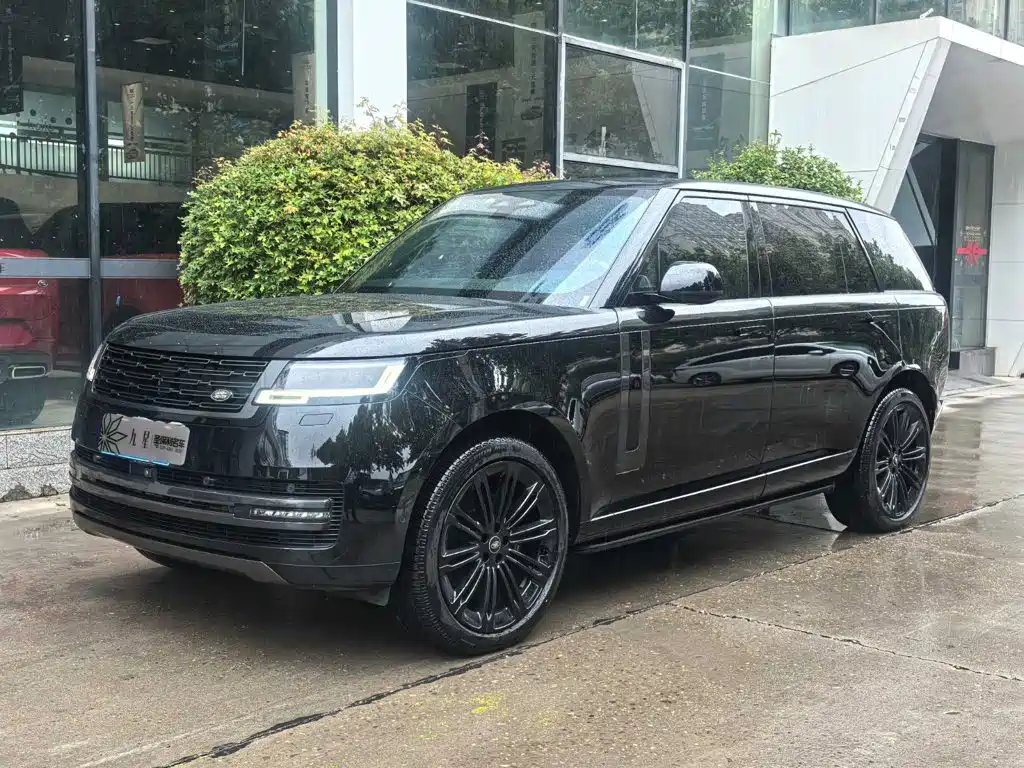 Land Rover Range Rover 2025 3.0 L6 400PS Long Wheelbase