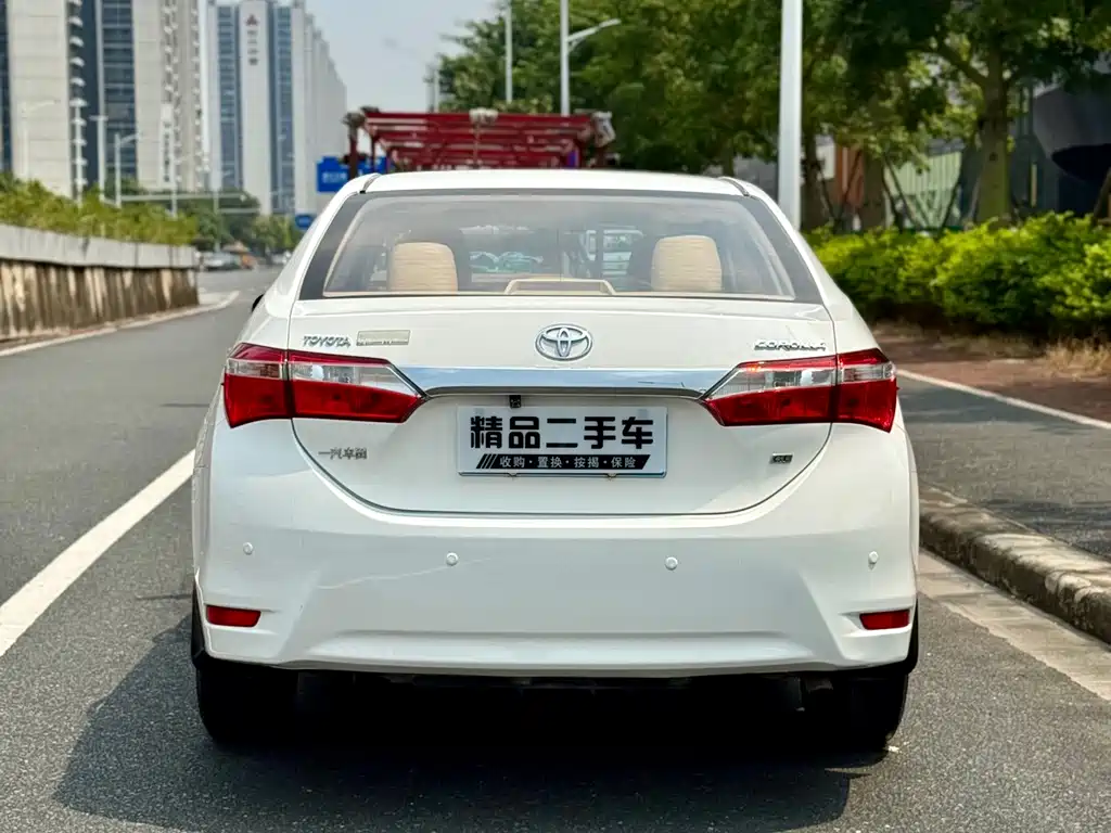 Toyota Corolla — миниатюра 5