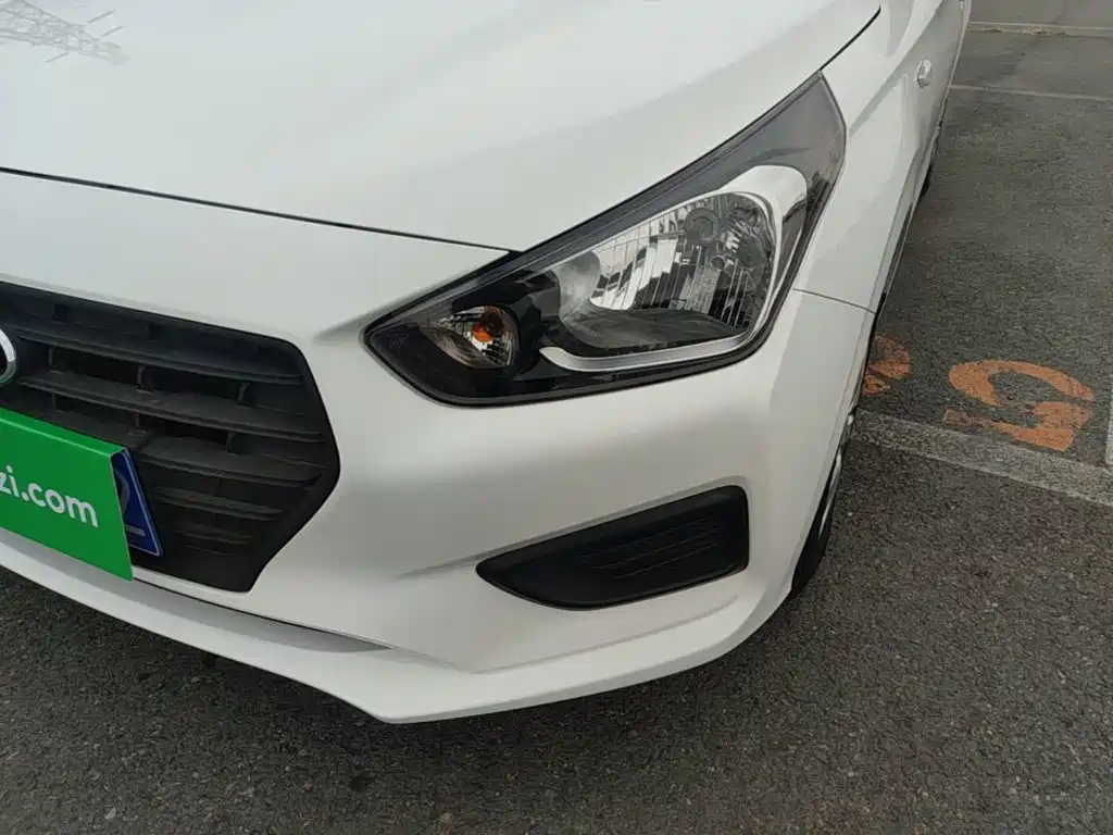 Hyundai Verna — миниатюра 24