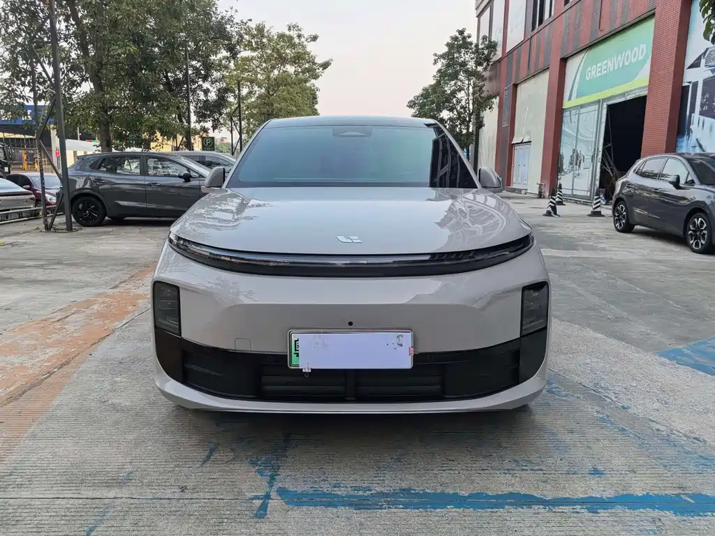 Li Auto Li L6 — миниатюра 2