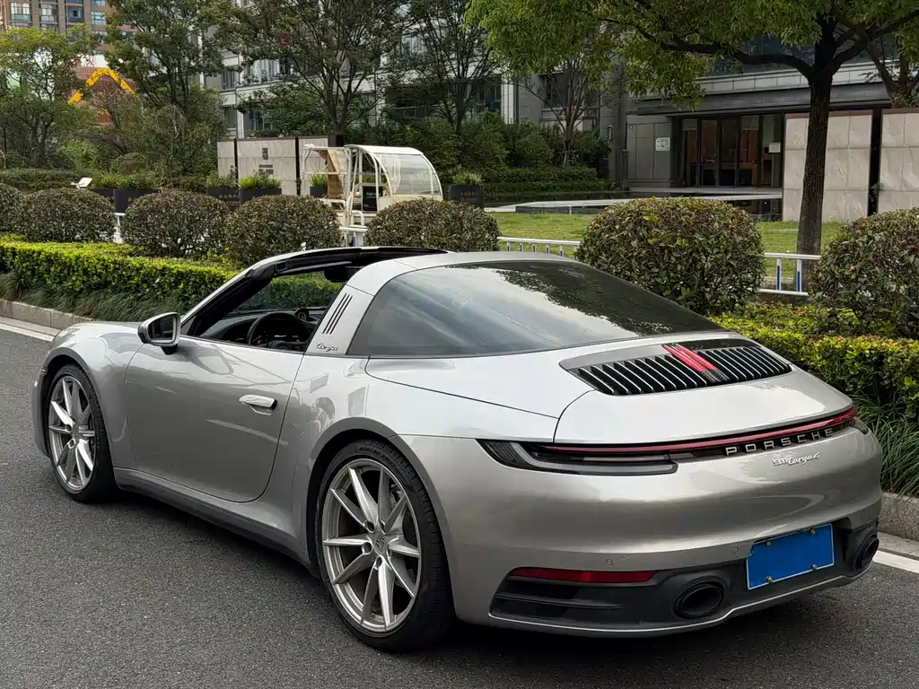 Porsche 911 — миниатюра 4