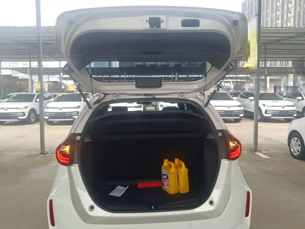 Honda Fit — миниатюра 19
