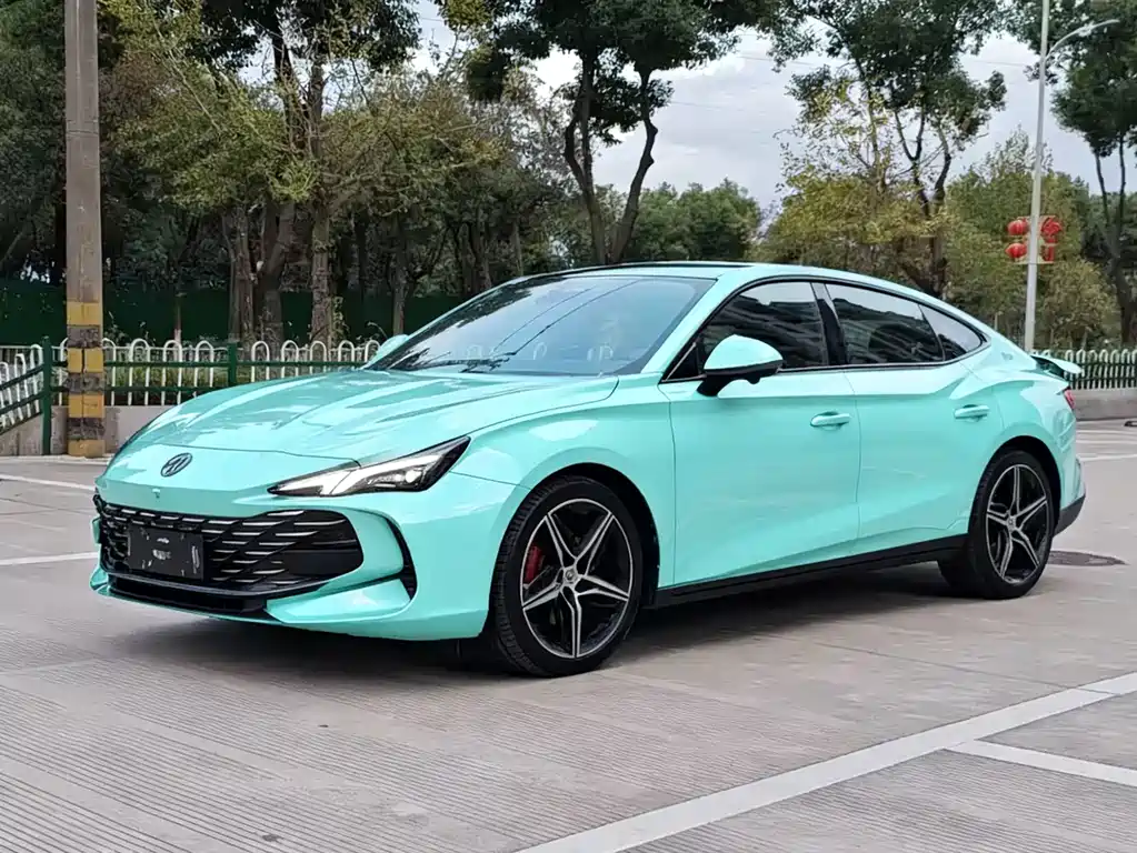 MG MG7