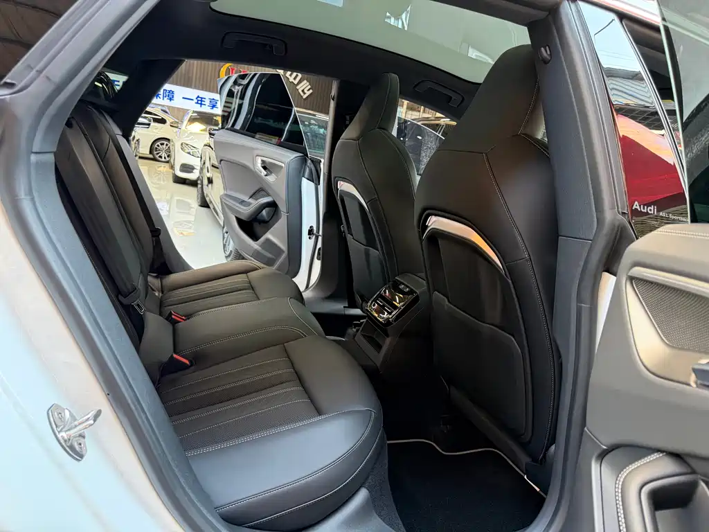Audi A5L Sportback — миниатюра 22