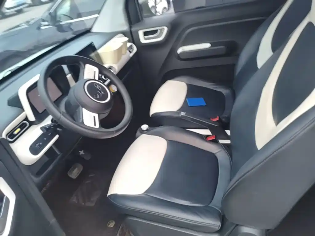 Wuling MINIEV — миниатюра 15