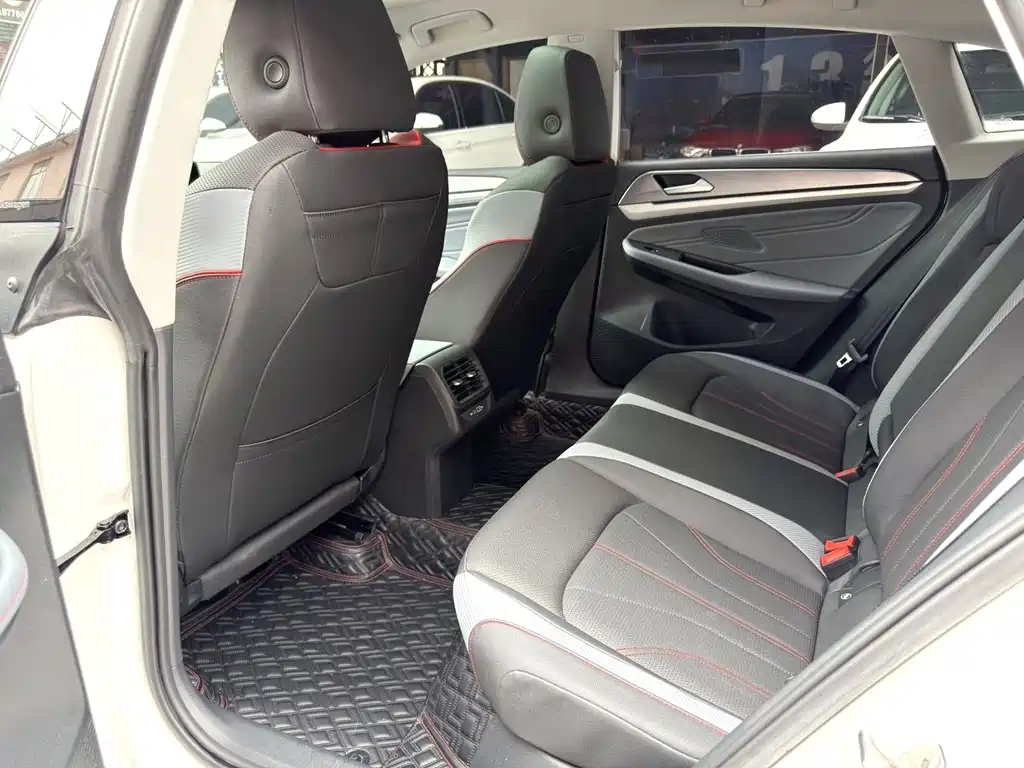 Volkswagen Lamando — миниатюра 4