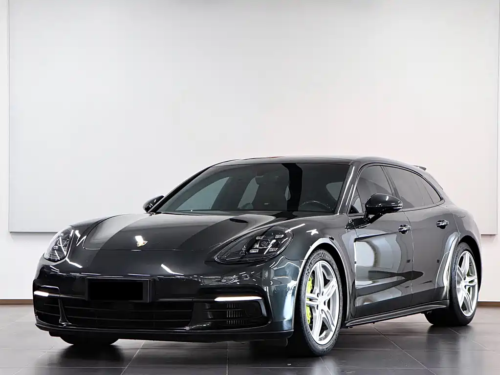 Porsche Panamera Hybrid 2019