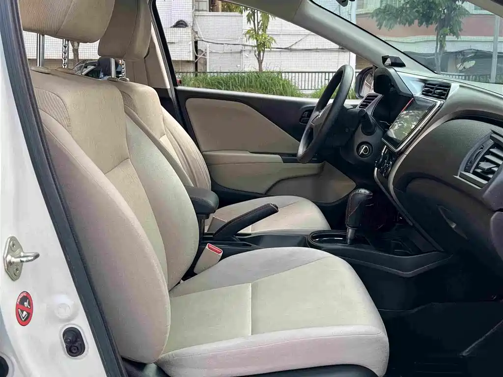 Honda City — миниатюра 4